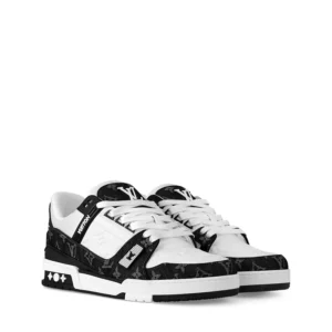 LV Black and White